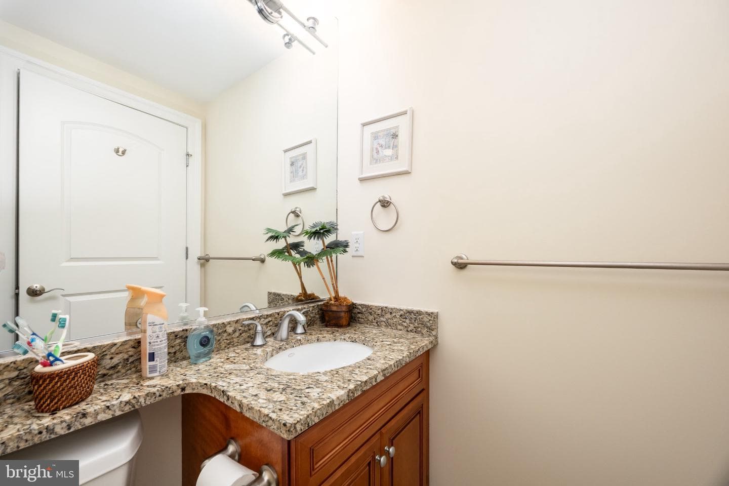 301 14th Street #409 photo 27