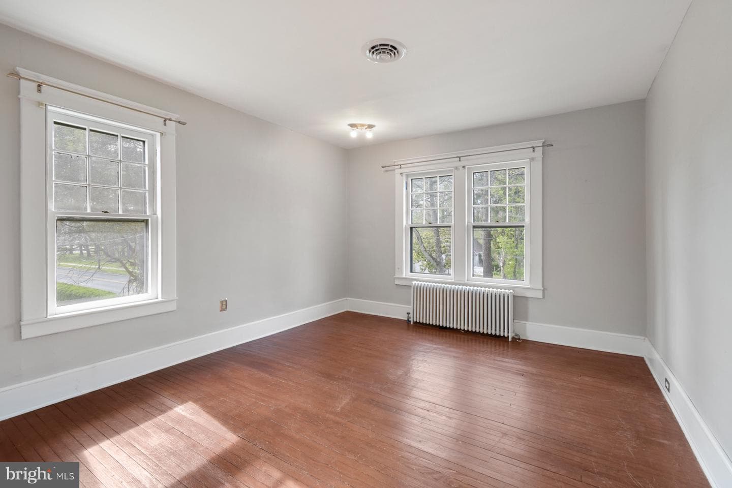301 W Market Street photo 46