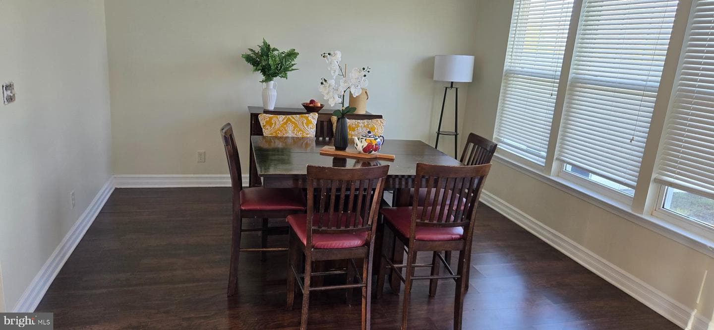 303 Schooner Lane #102 photo 5