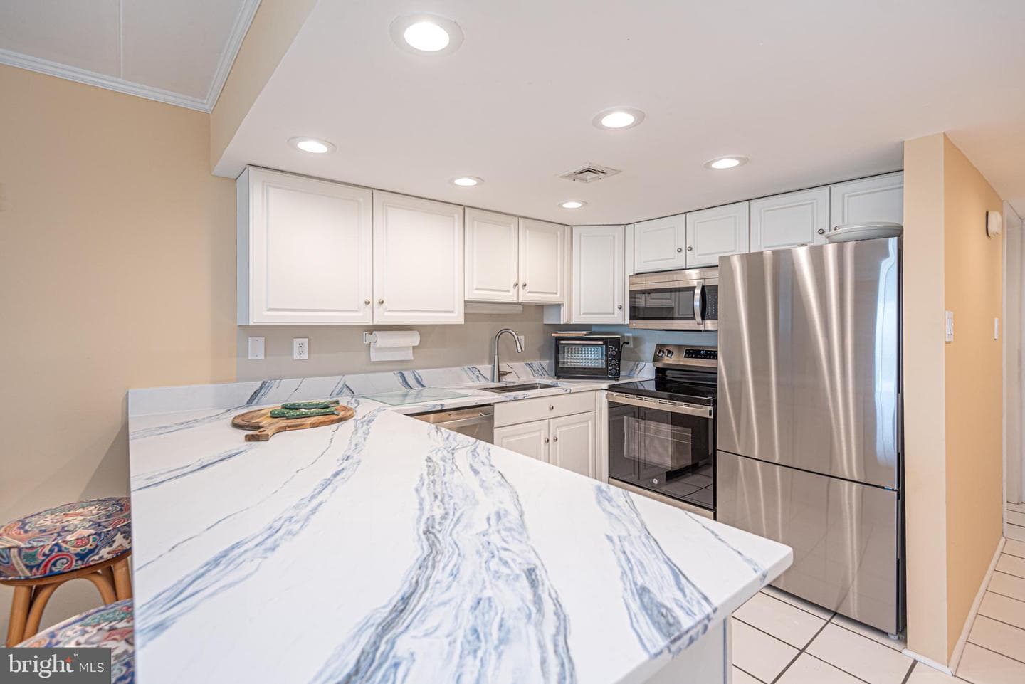 5001 Atlantic Avenue #104 photo 3