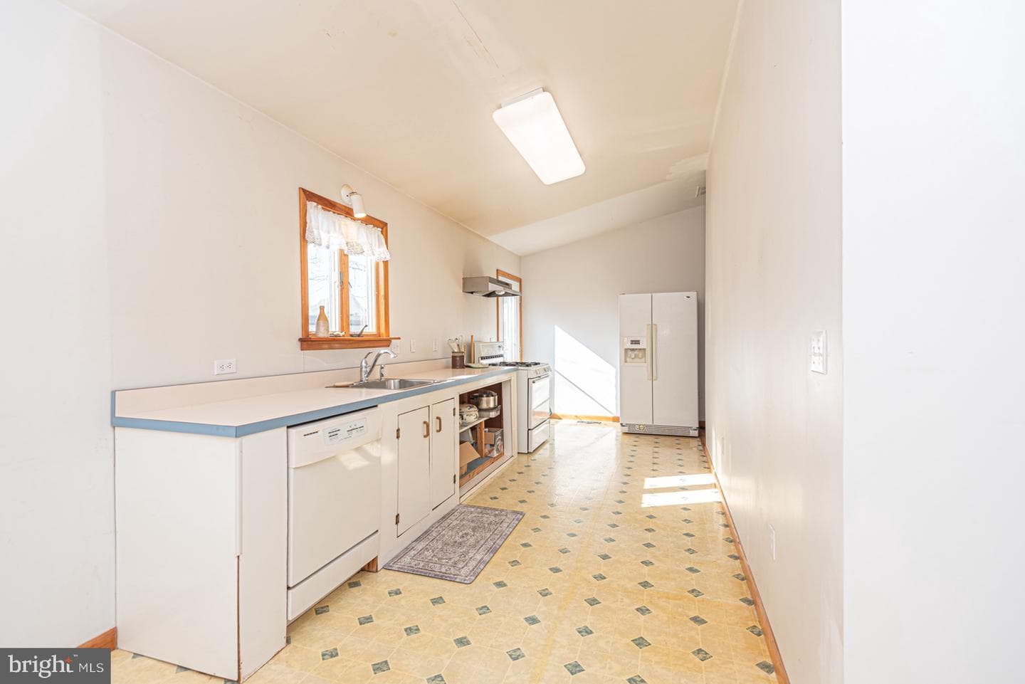 10333 Tudor Road photo 12