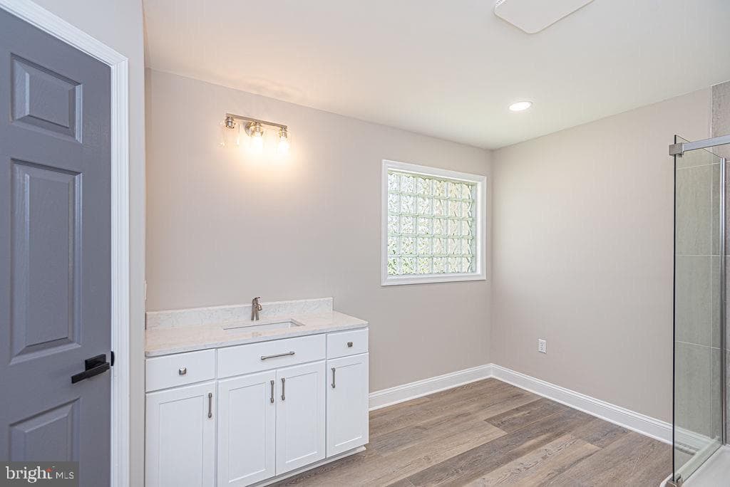 9405 Lake View Drive photo 26