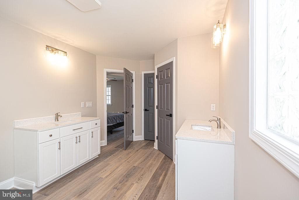 9405 Lake View Drive photo 28