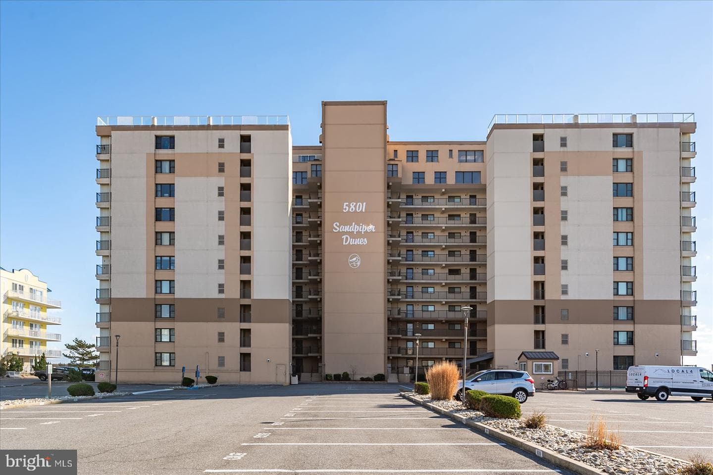 5801 Atlantic Ave # 108 photo 38