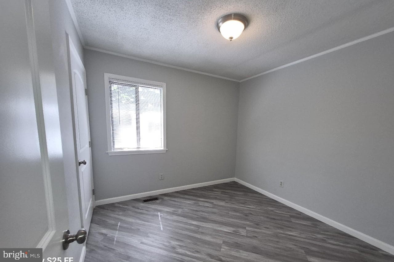 220 Ocean photo 19