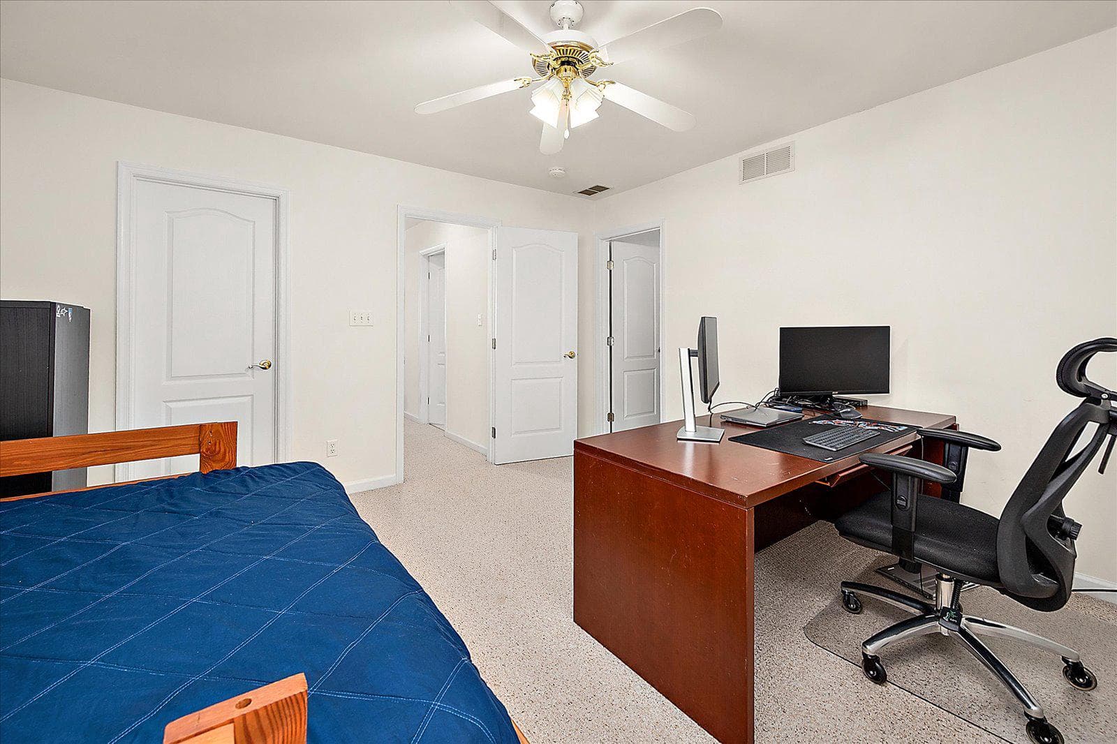 2 Moonraker Road photo 34