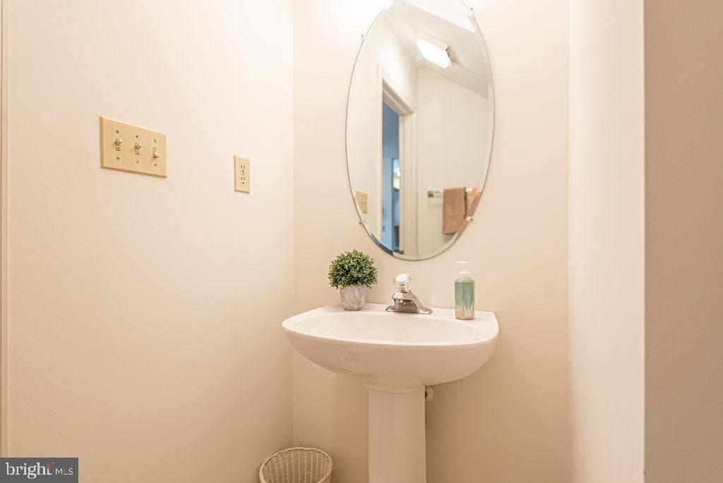7 Alden Ct photo 31