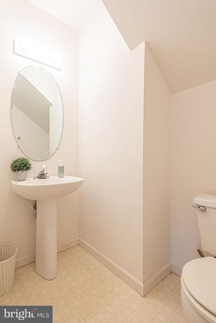 7 Alden Ct photo 32