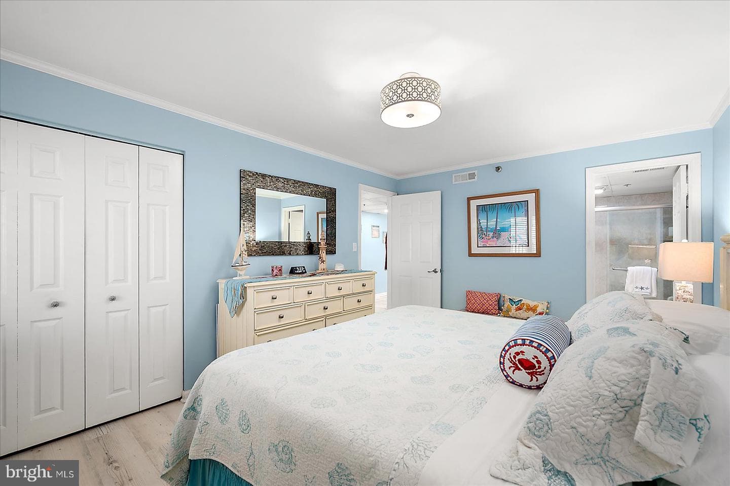 8105 Atlantic Avenue #604 photo 29