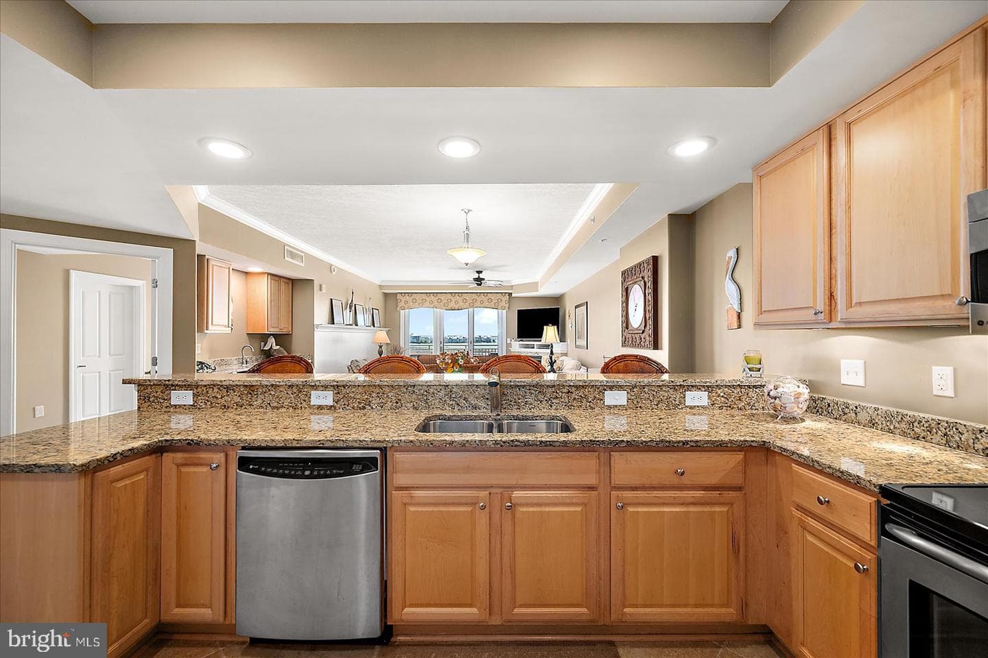 121 81st Street #504 photo 31