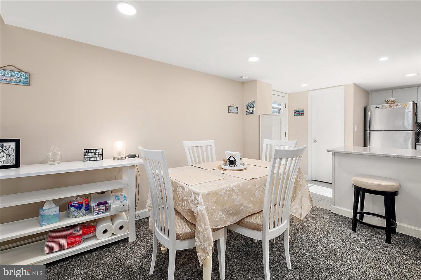 5 73rd Street photo 17