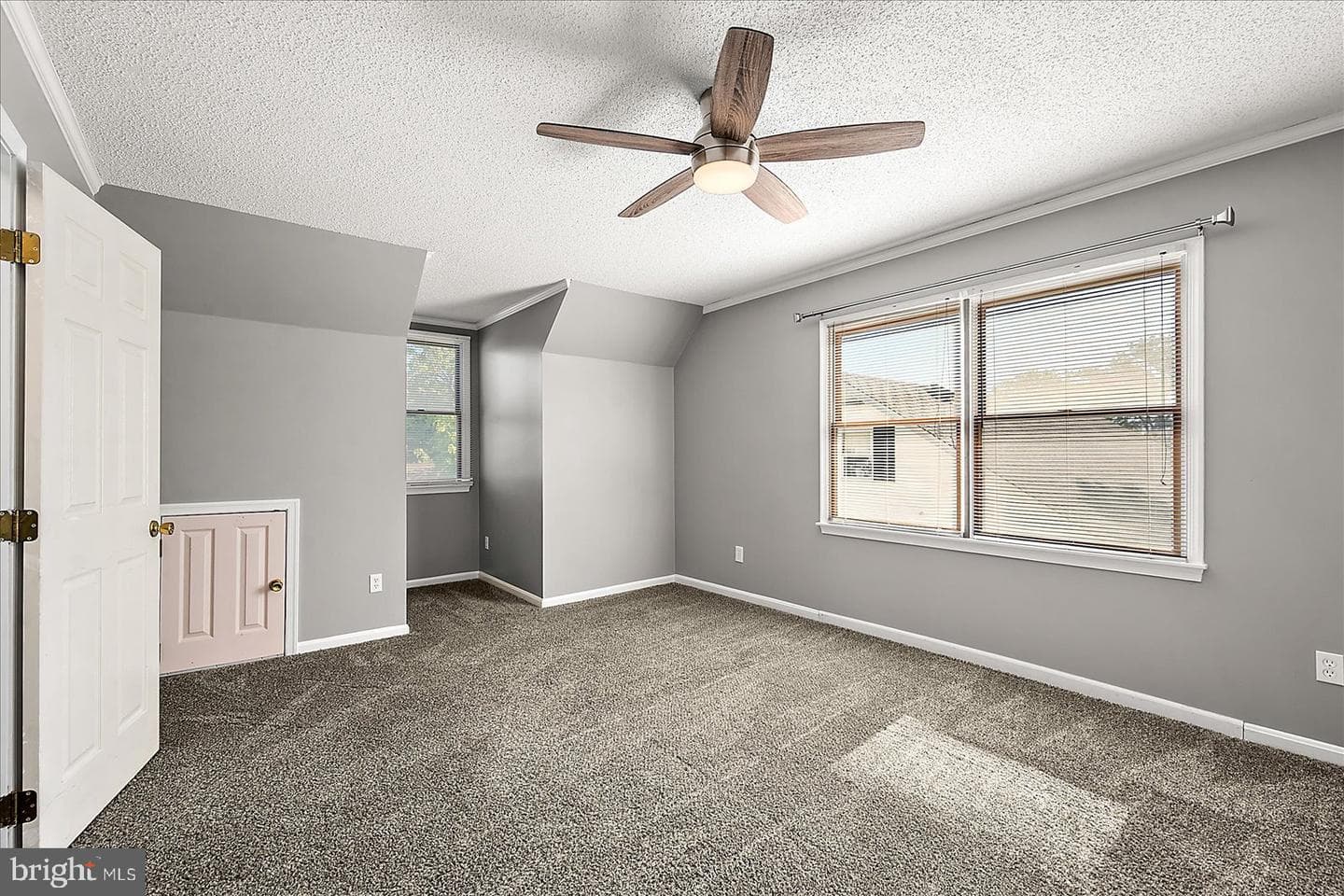 12912 Pine Street photo 27