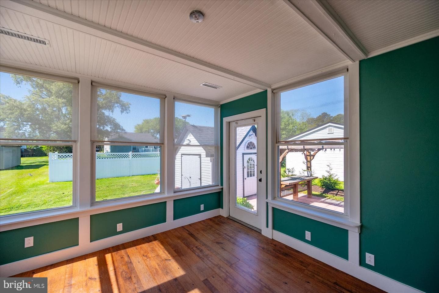 12912 Pine Street photo 36