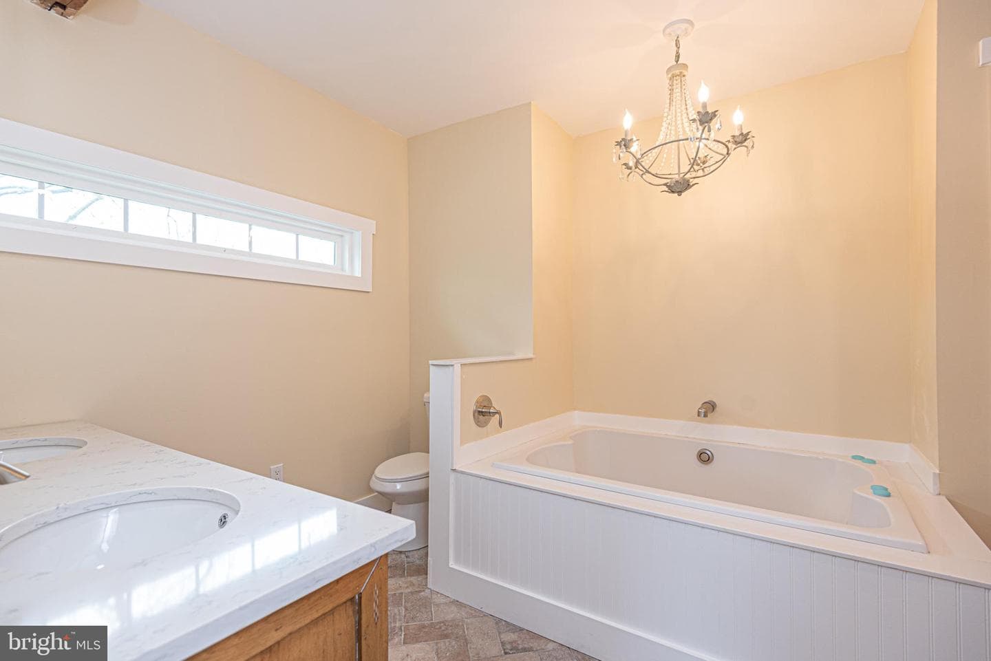 8318 Langmaid Road photo 74