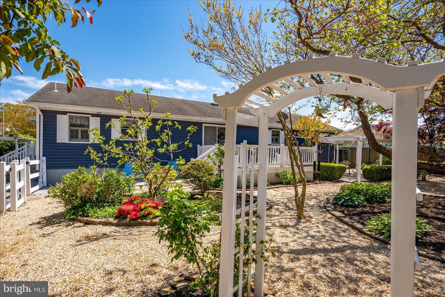 14107 Laurel Avenue photo 32