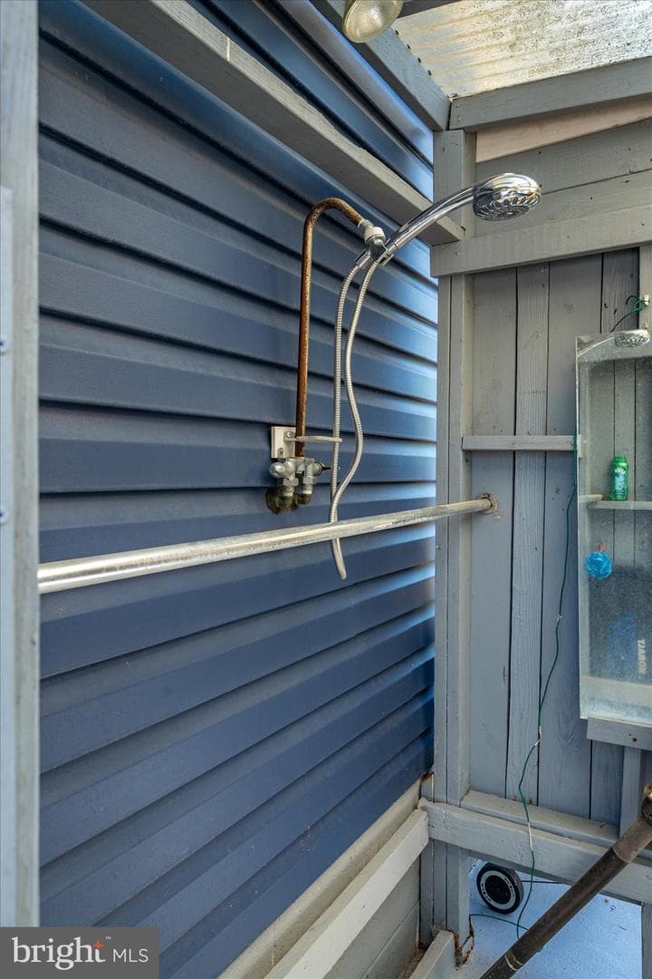 14107 Laurel Avenue photo 37