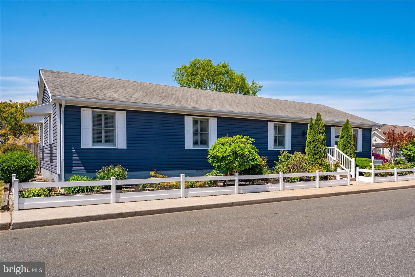 14107 Laurel Avenue photo 42