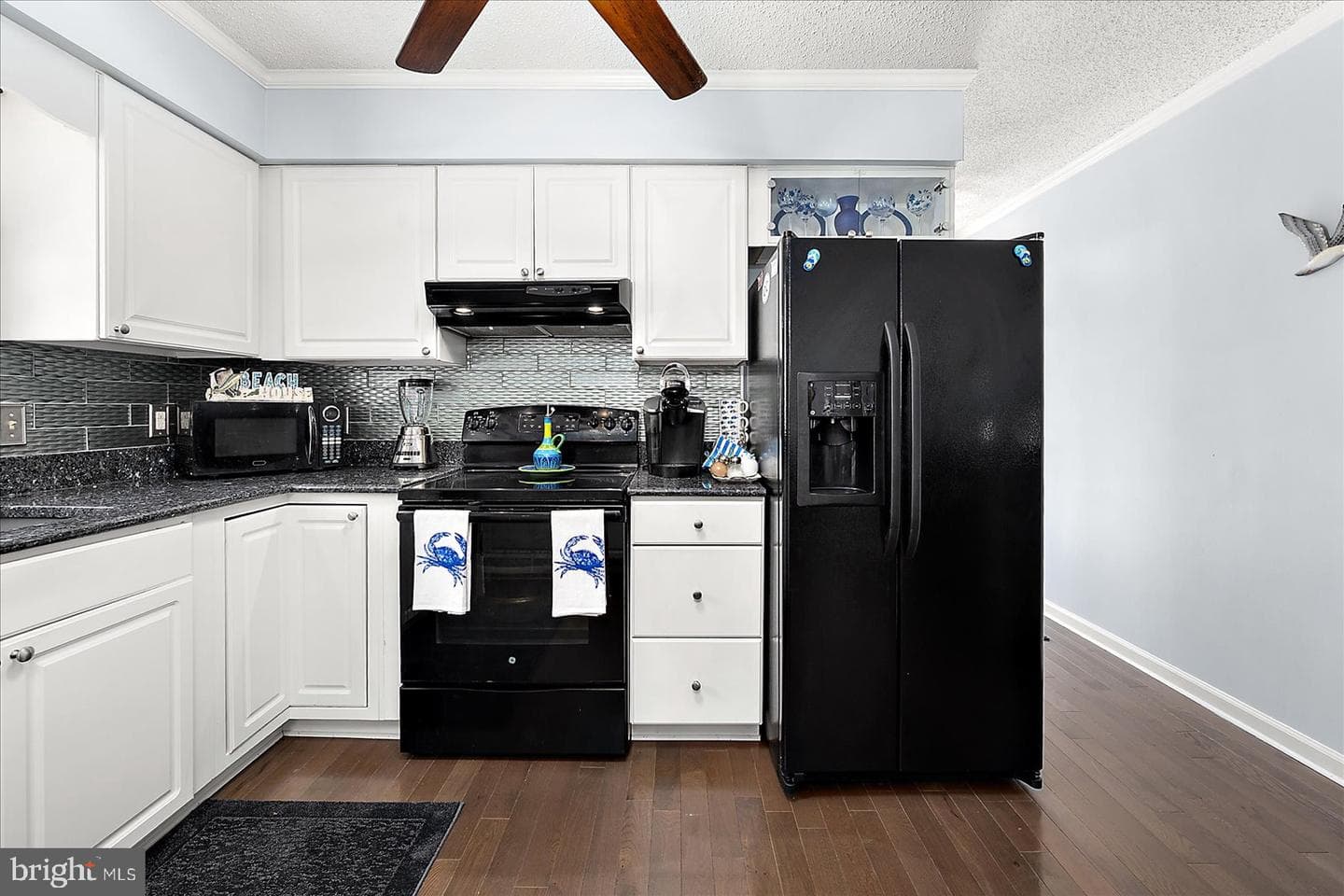14107 Laurel Avenue photo 45