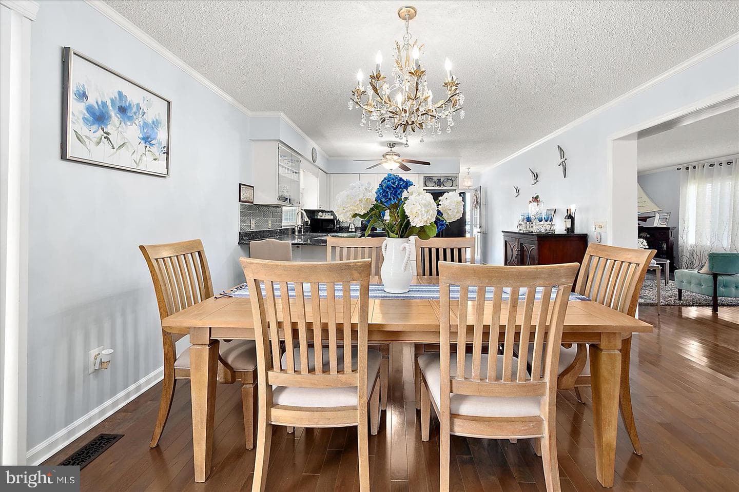 14107 Laurel Avenue photo 8