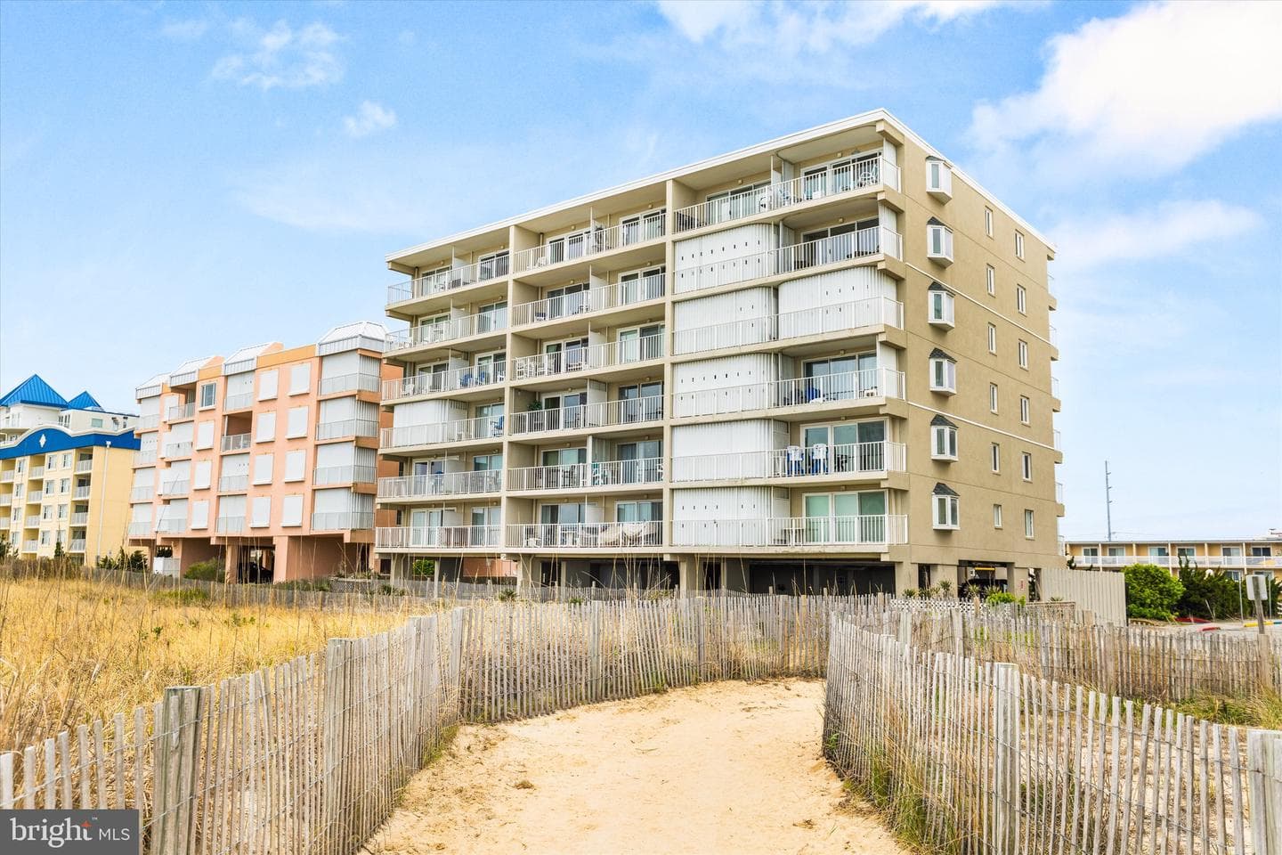 6109 Atlantic Avenue #304 photo 29