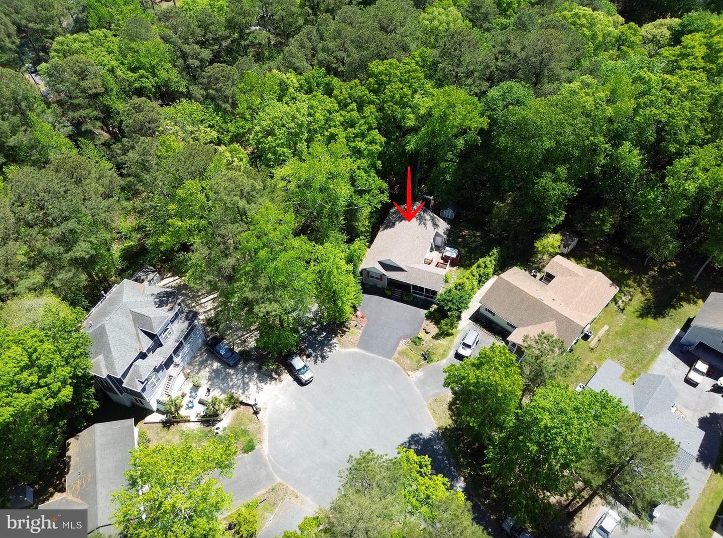 16 Juniper Court photo 4