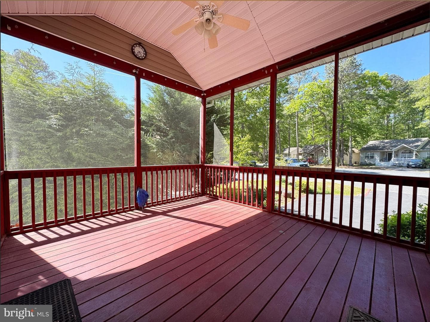 16 Juniper Court photo 44