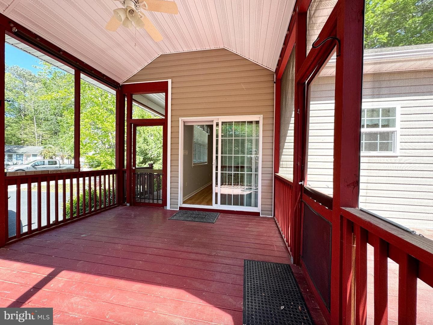 16 Juniper Court photo 45