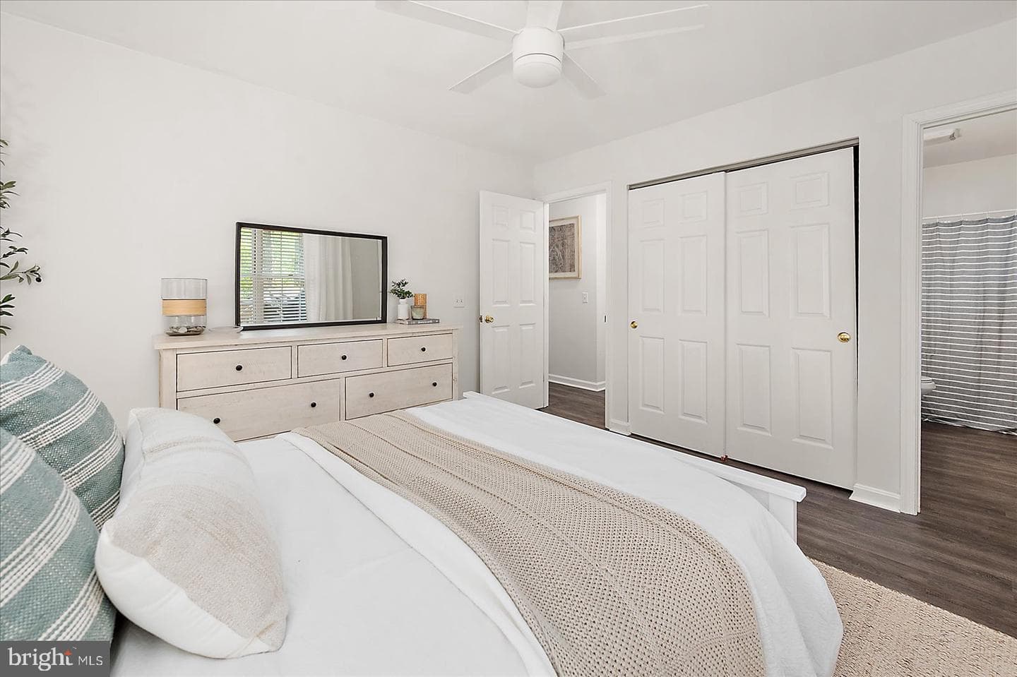 8 Bridgewater Road photo 27