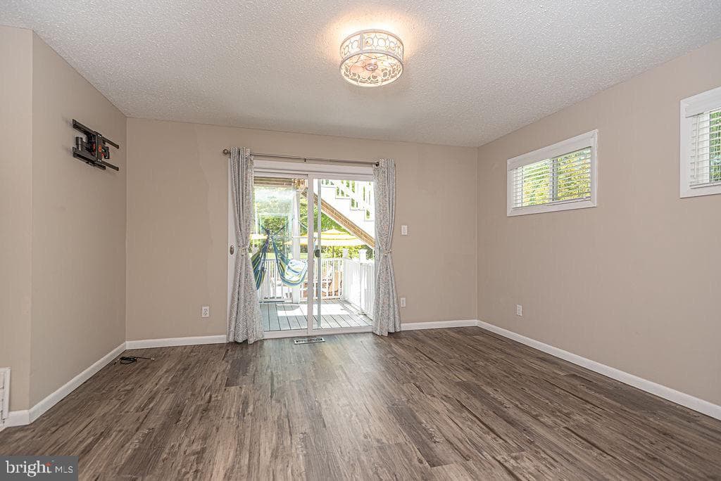 31 Brookside Road photo 54
