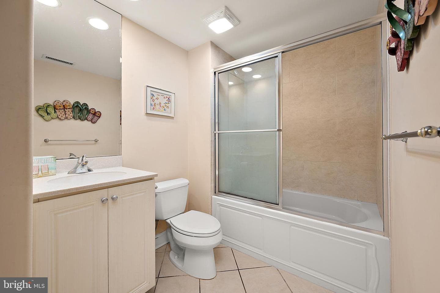 6 7th Street #603 photo 34