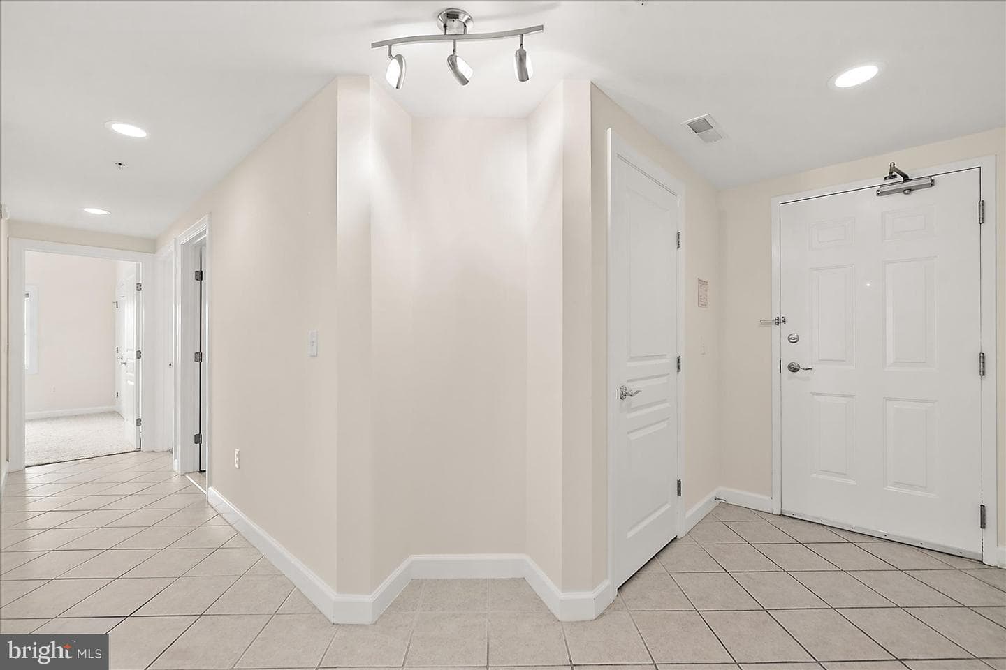 310 13th Street #302 photo 28