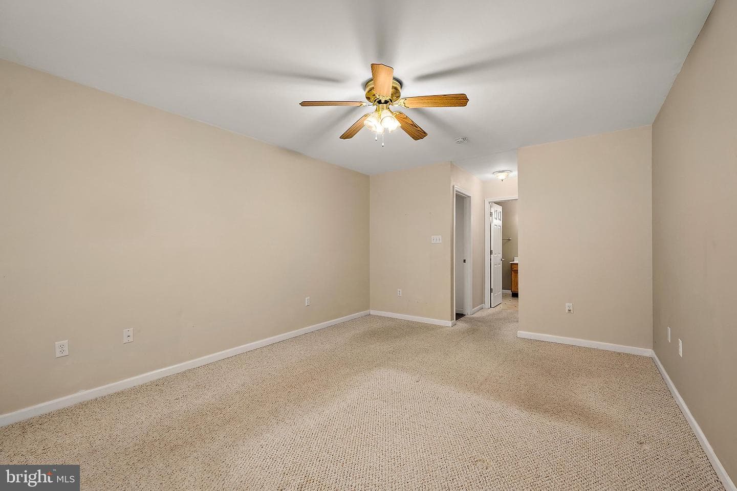 1348 Ocean Parkway photo 25