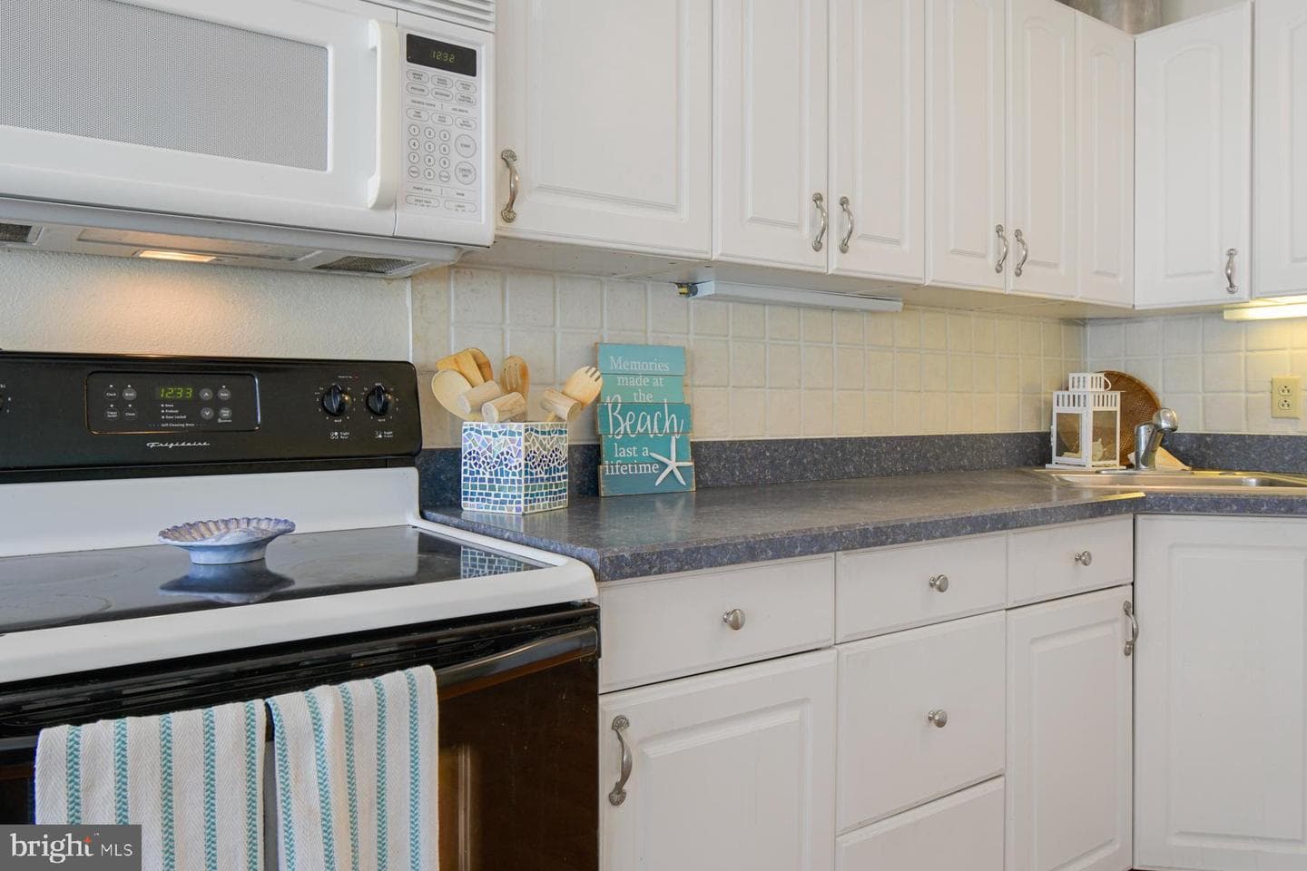 9 79th St # 3W photo 18