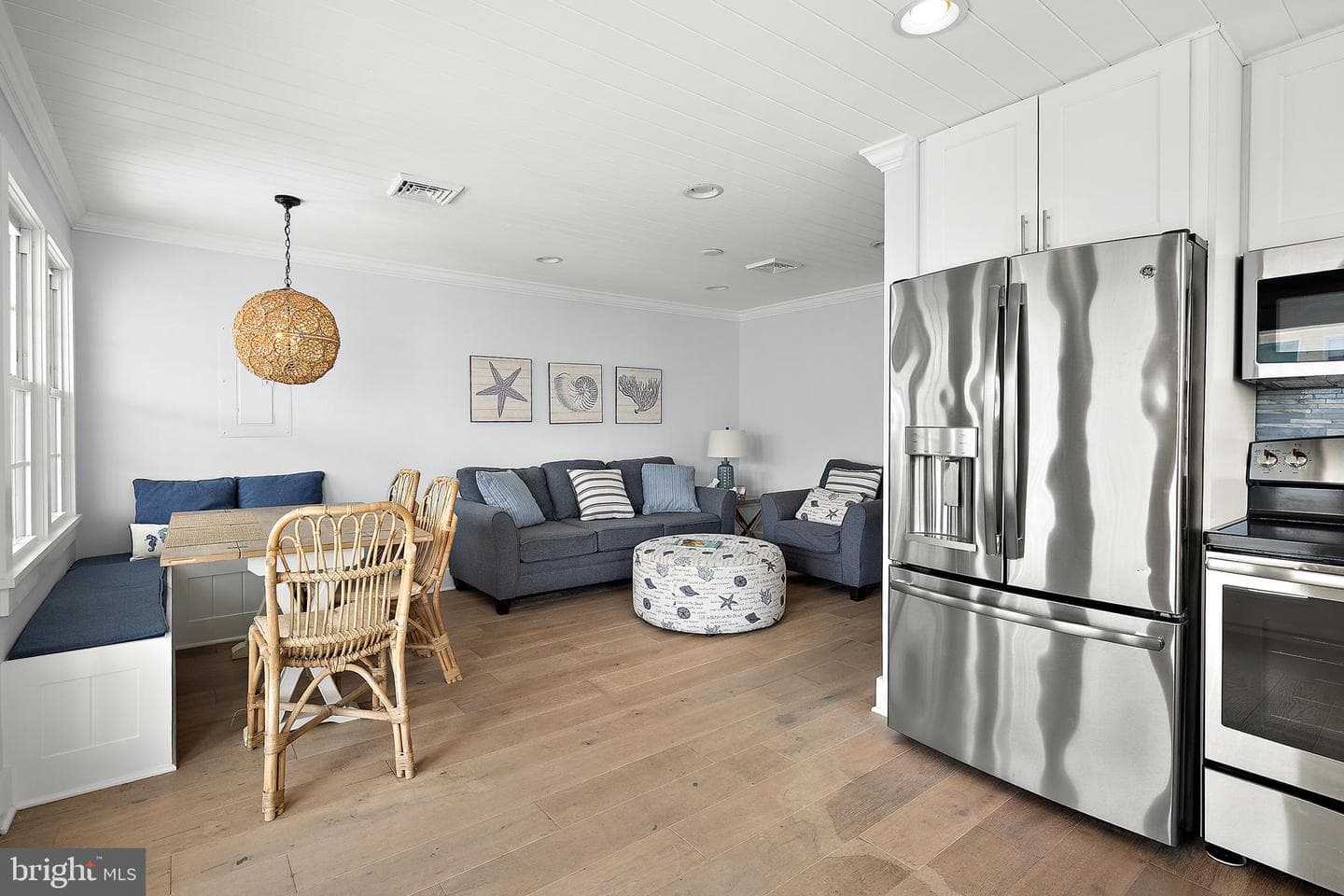6 43rd Street photo 17