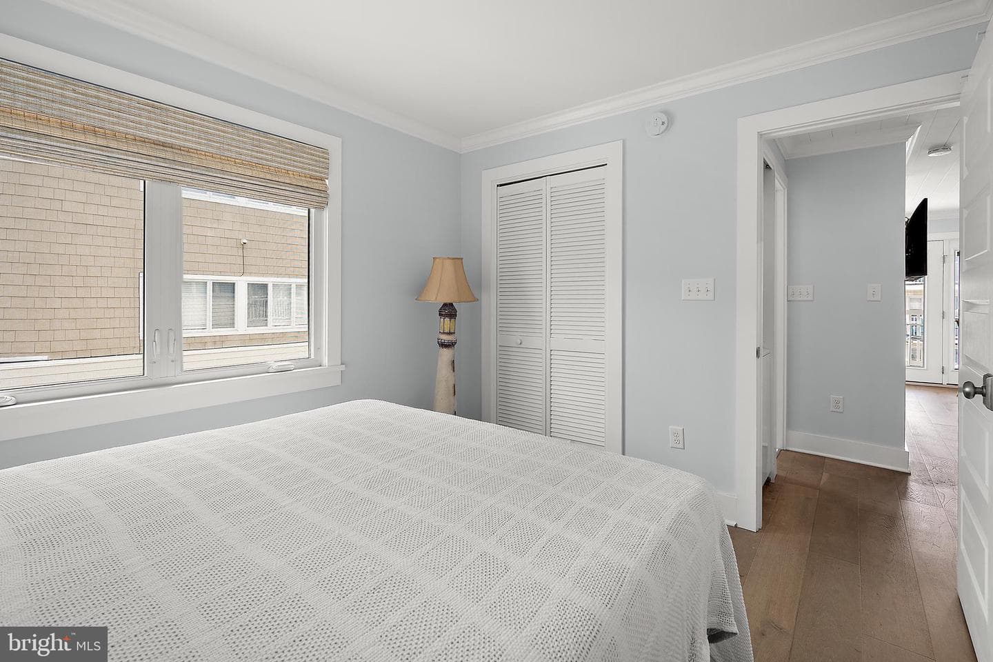 6 43rd Street photo 19