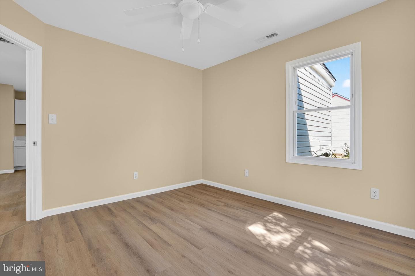 17 Somerset Avenue photo 17