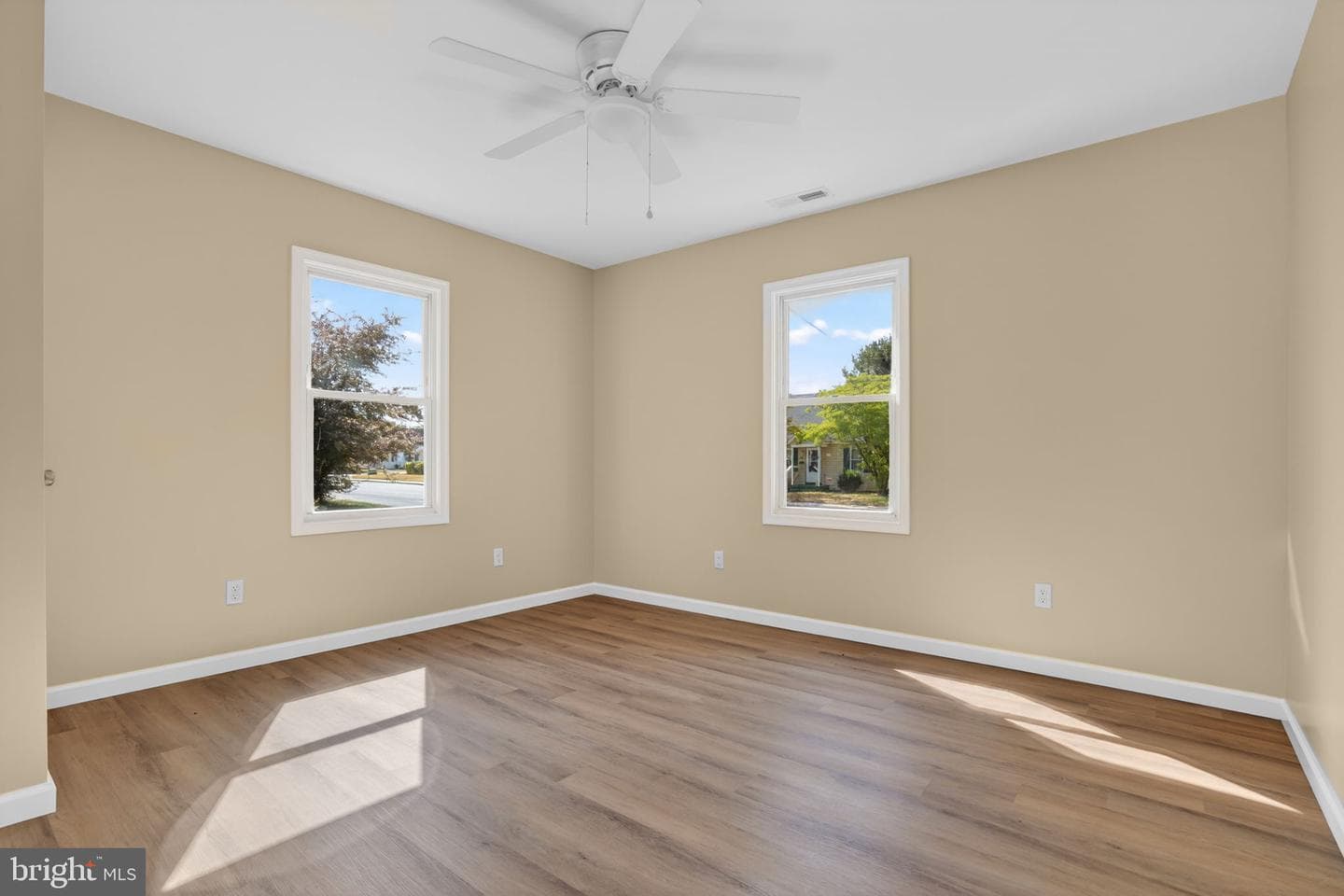 17 Somerset Avenue photo 18