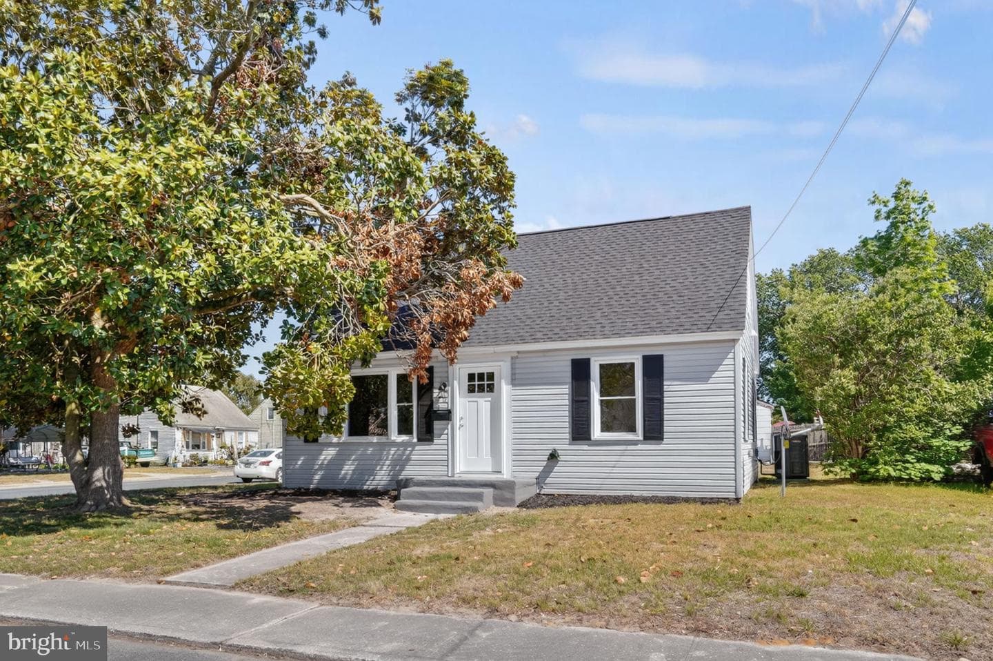 17 Somerset Avenue photo 2