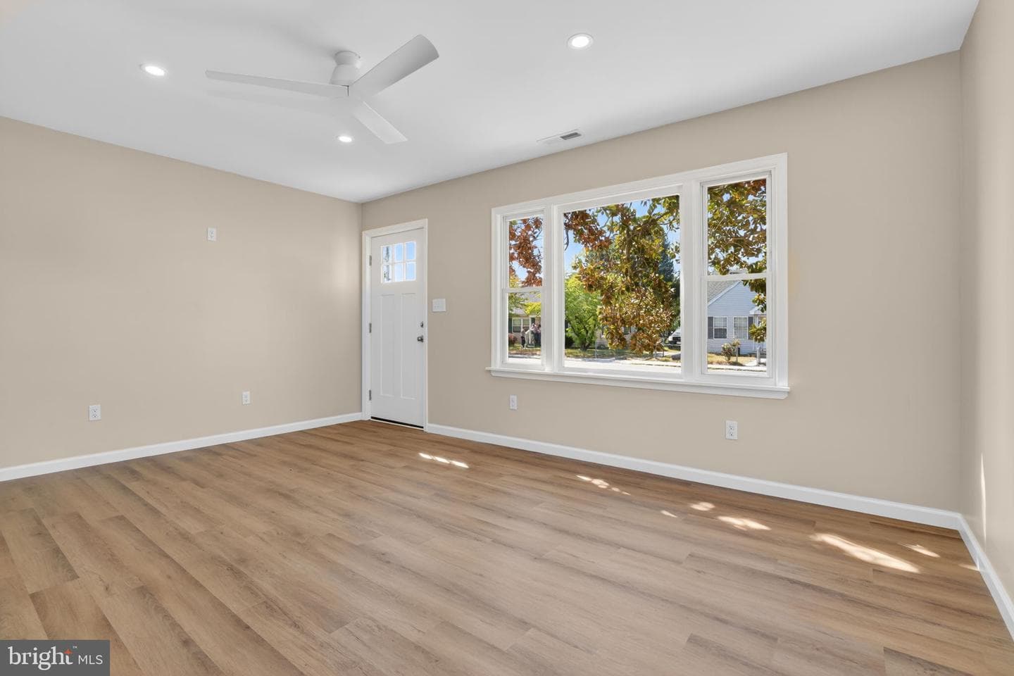 17 Somerset Avenue photo 6