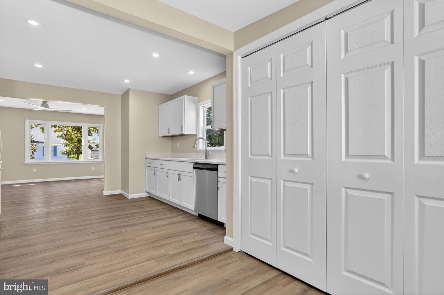 17 Somerset Avenue photo 8