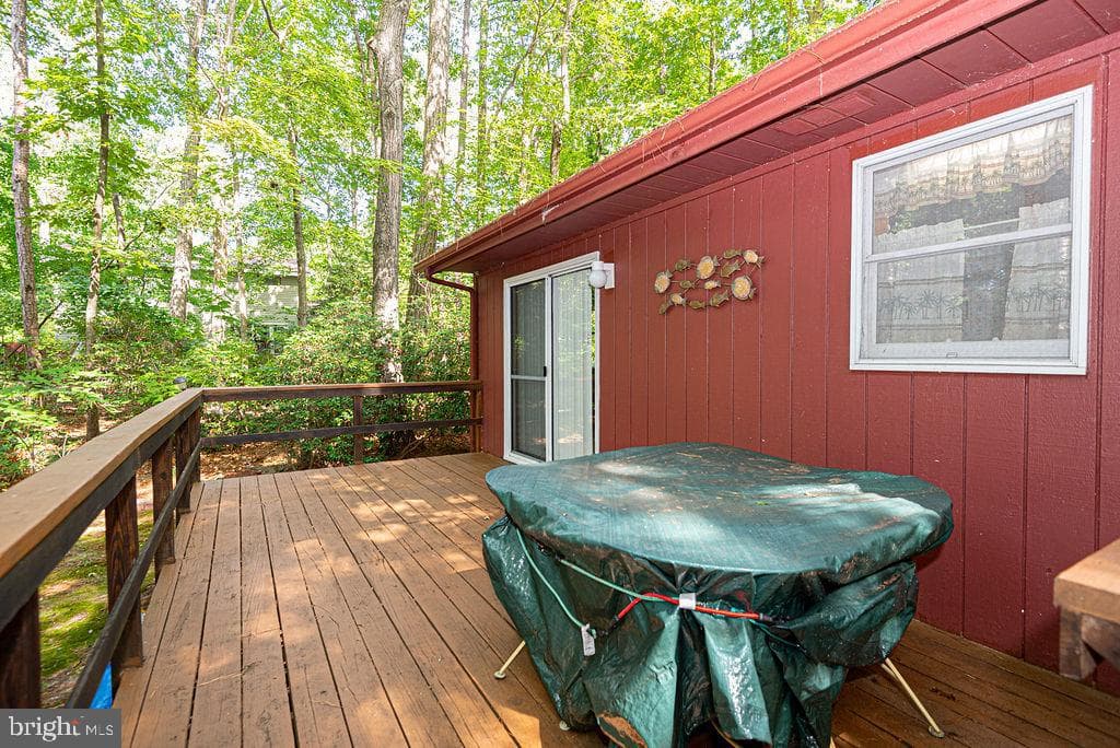 32 Whaler Ln photo 14