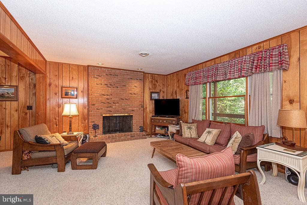 32 Whaler Ln photo 24