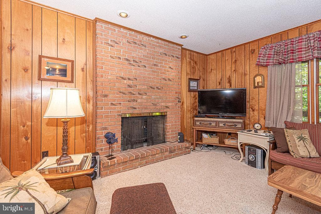 32 Whaler Ln photo 34