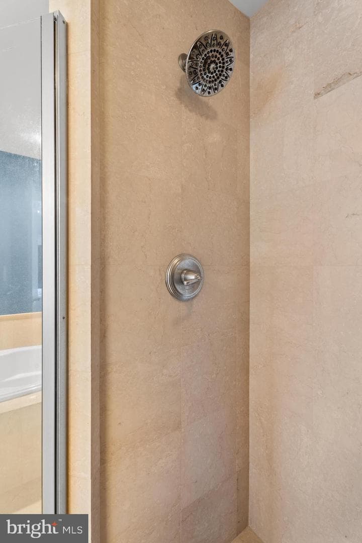 301 14th Street #207 photo 33