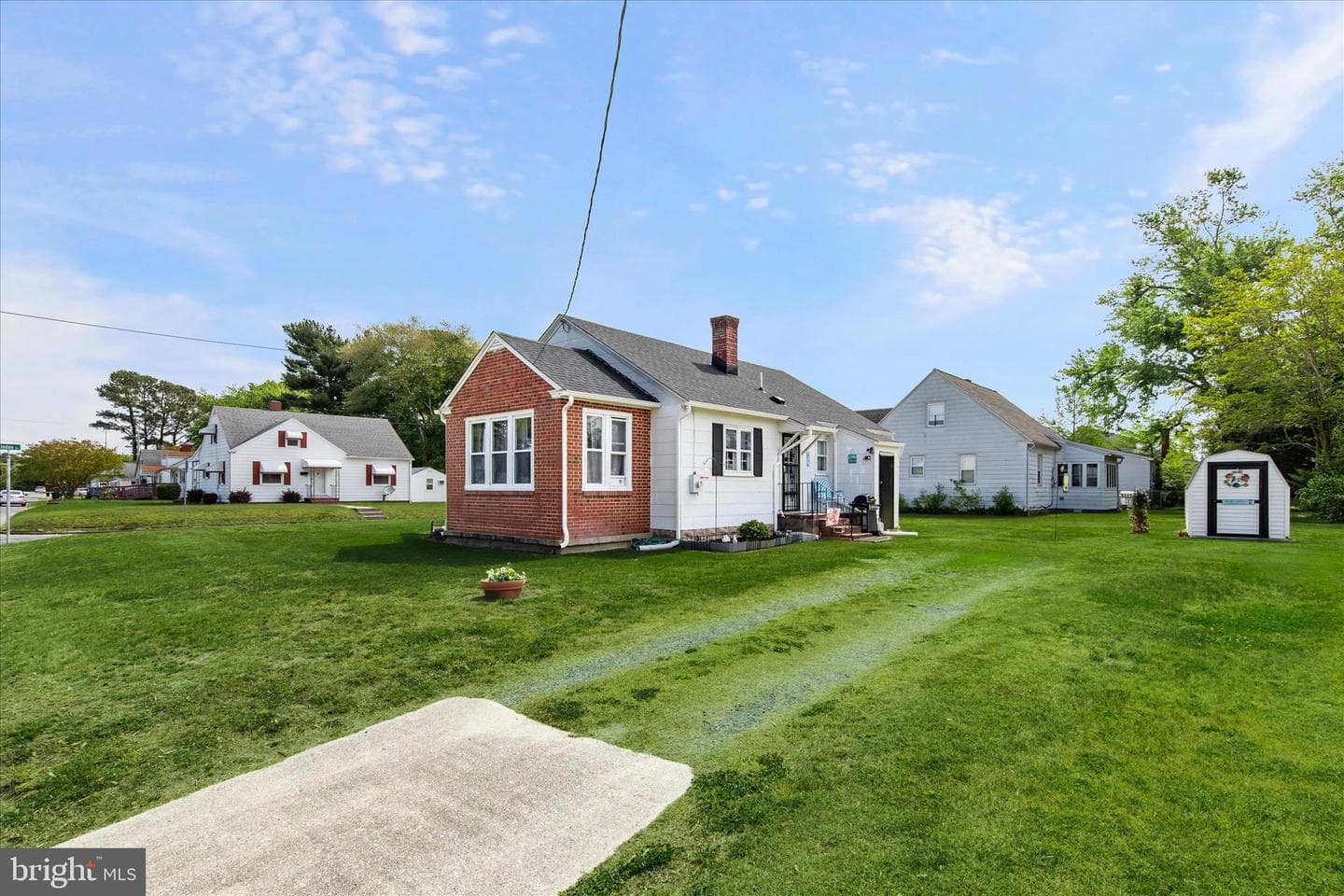 1400 Linden Drive photo 5