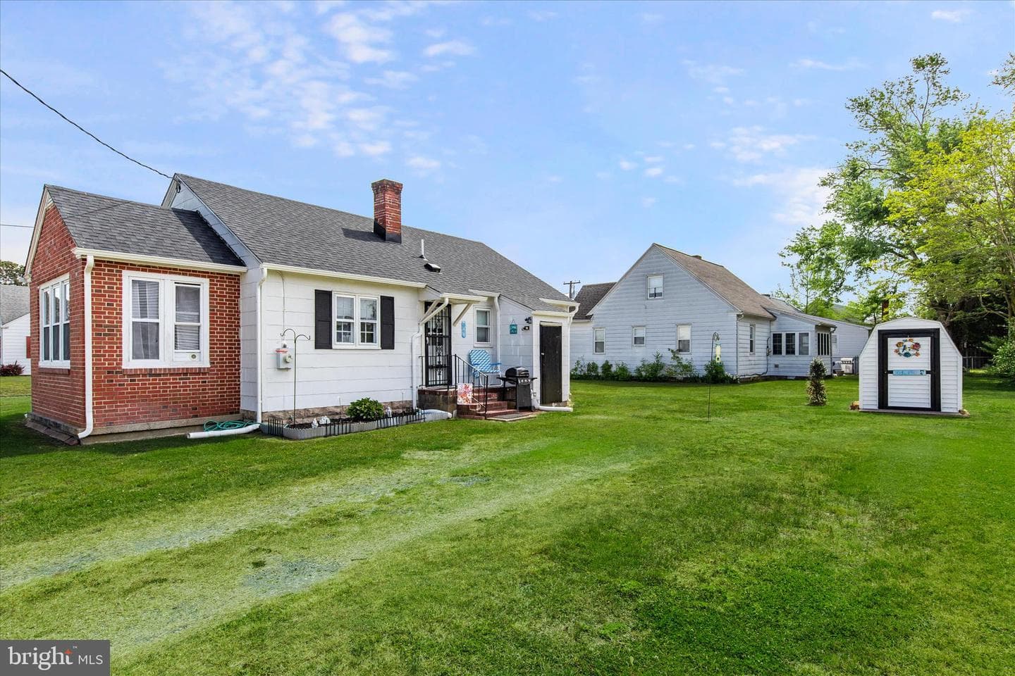 1400 Linden Drive photo 6