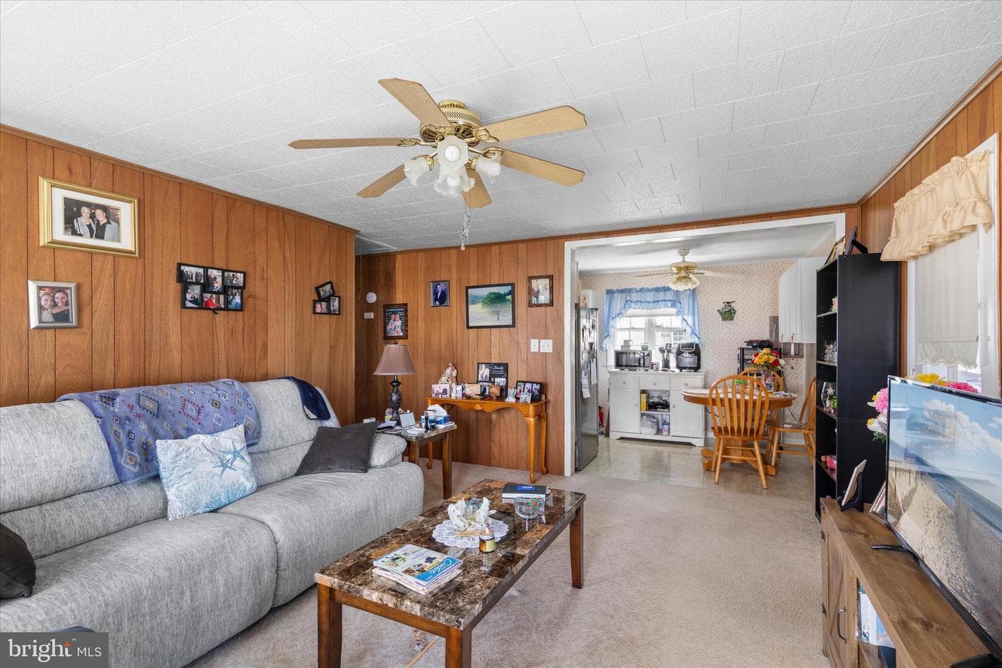 1400 Linden Drive photo 9