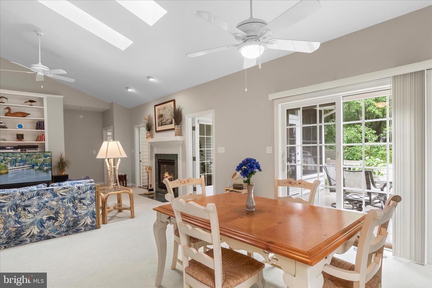 11 Burr Hill Dr photo 16