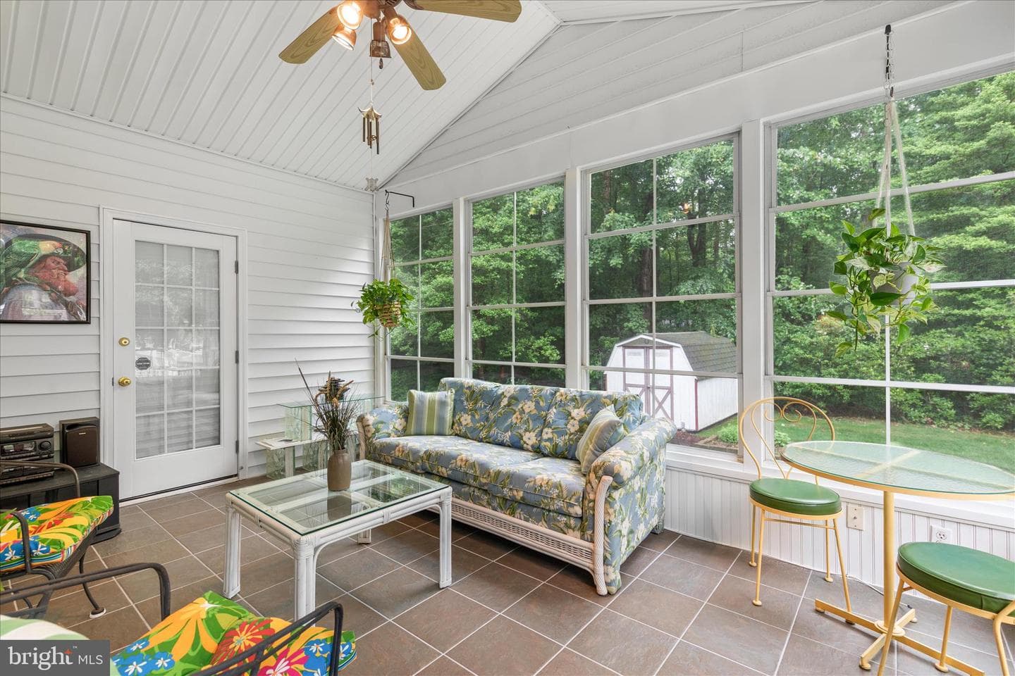 11 Burr Hill Dr photo 4