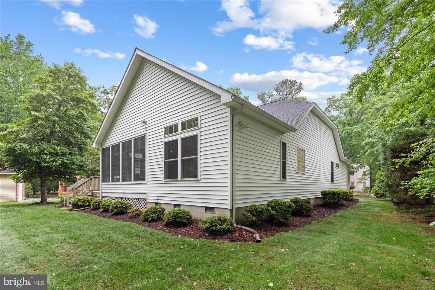 11 Burr Hill Dr photo 8